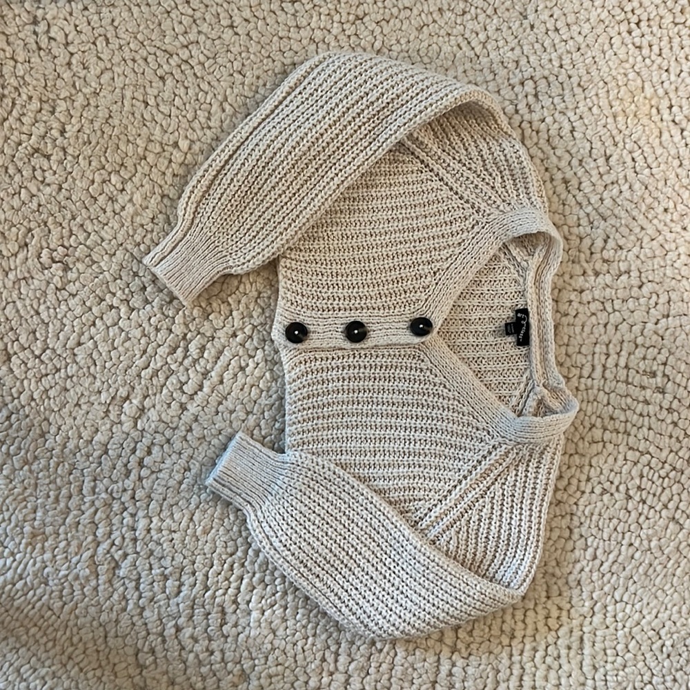 Art class line ( from TARGET) girls cropped chunky knit, sweater. SZ6/6x